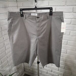 NWT Calvin Klein Men's Size 40 Lightweight Grey Straight Fit Shorts